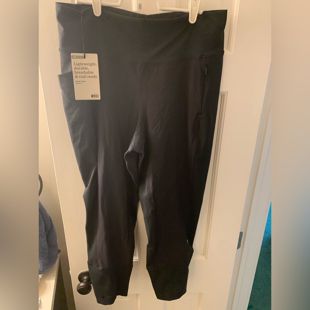 REI Women’s Flash Hybrid Tight
